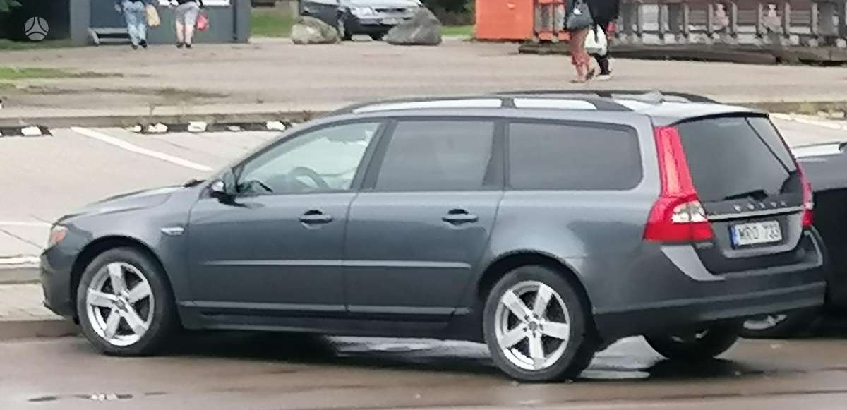 Volvo V70, 2.0 l., Универсал