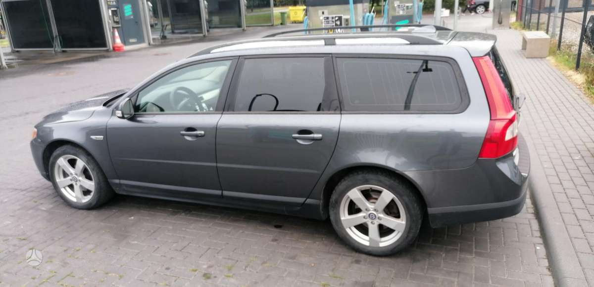 Volvo V70, 2.0 l., universalas