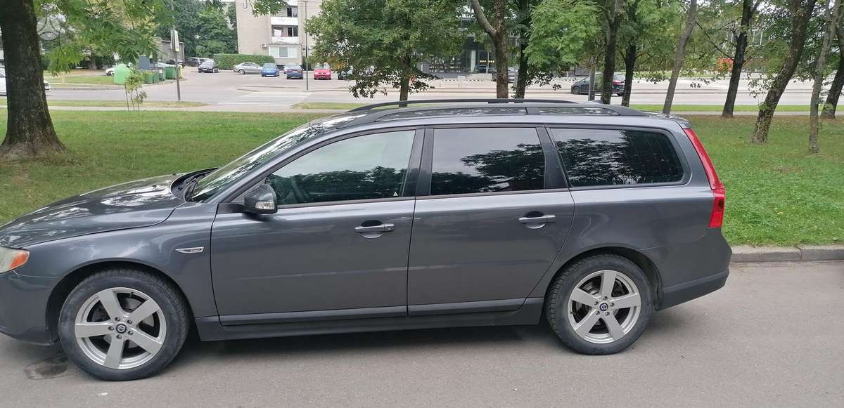 Volvo V70, 2.0 l., Универсал