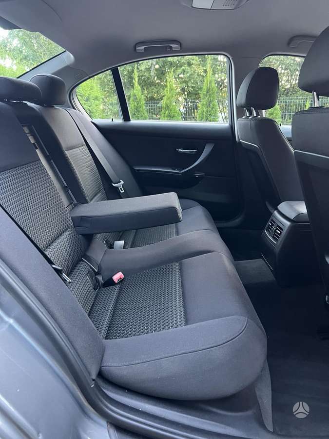 BMW 320, 2.0 l., sedanas