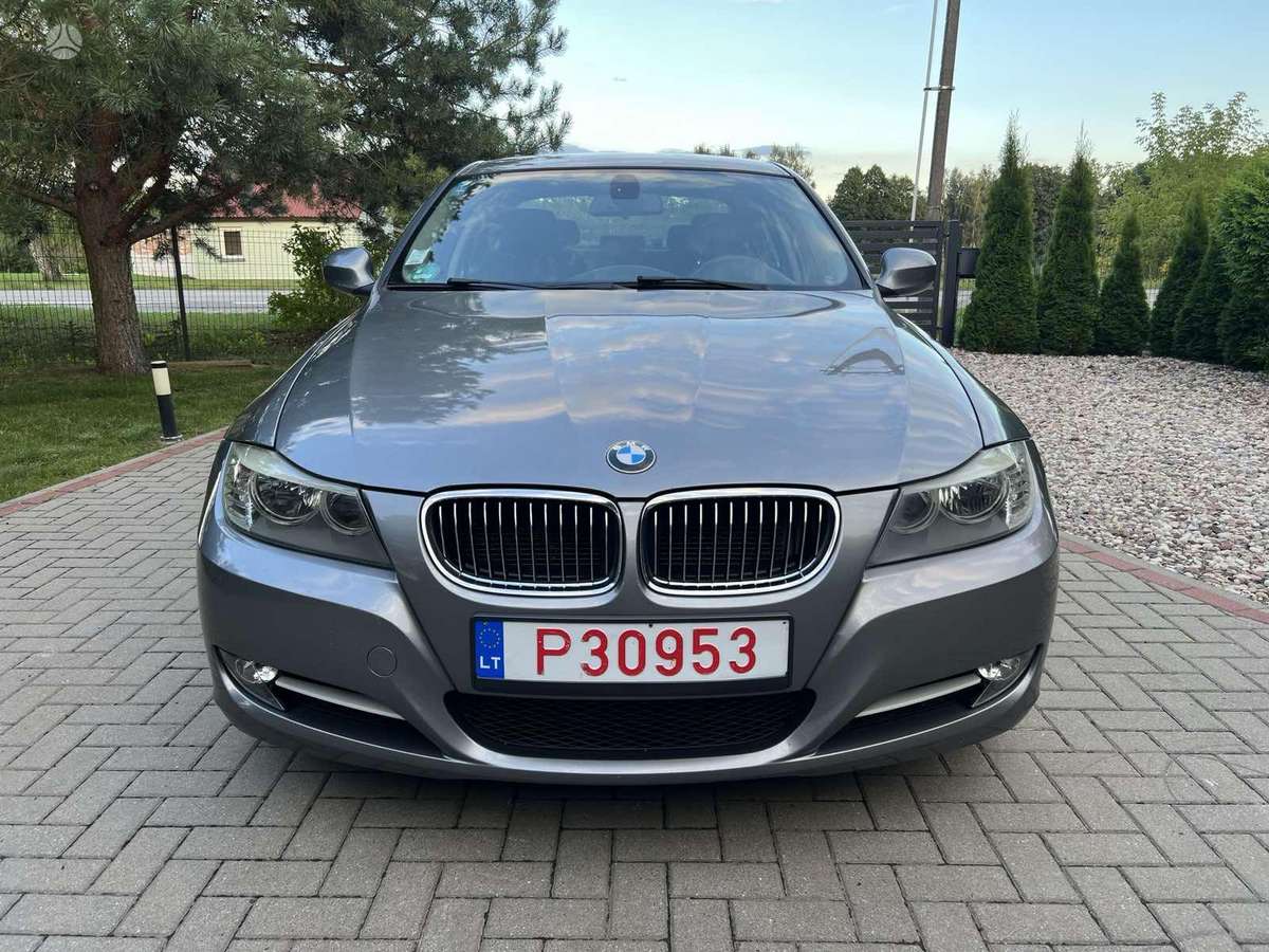 BMW 320, 2.0 l., Седан