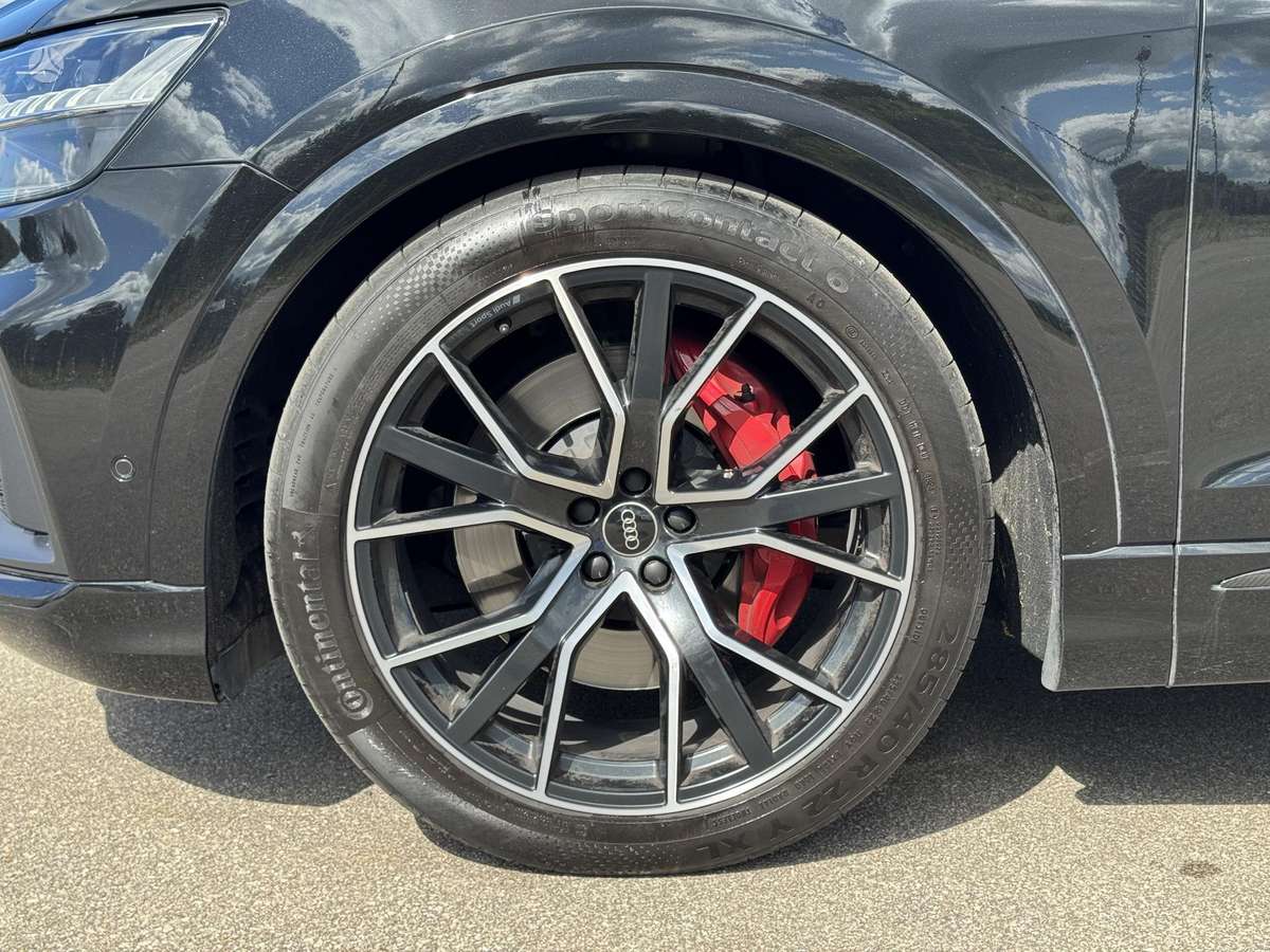 Audi SQ8, 4.0 l., Хэтчбек