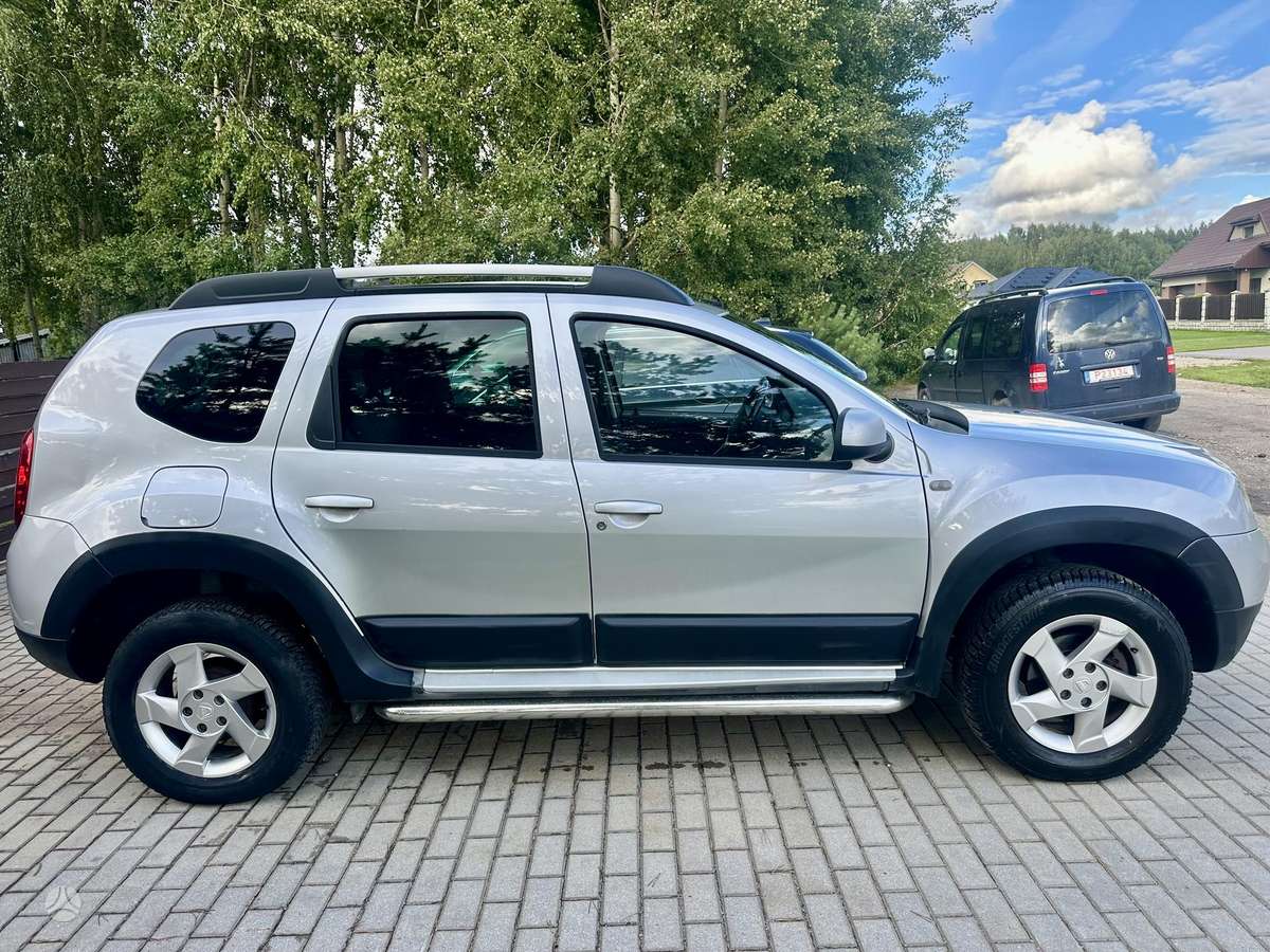 Dacia Duster, 1.5 l., Внедорожник / Кроссовер