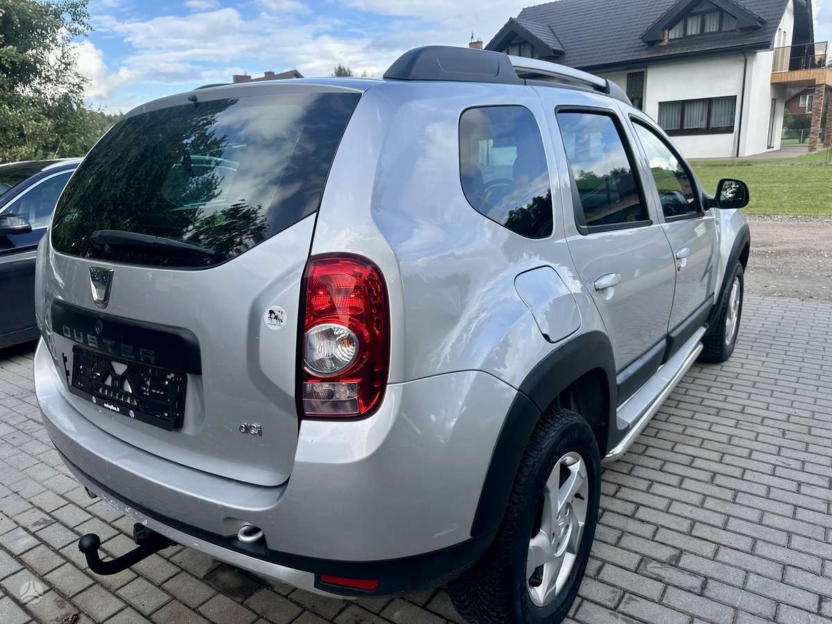 Dacia Duster, 1.5 l., Внедорожник / Кроссовер