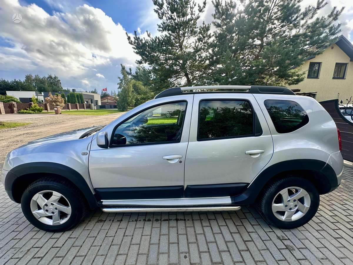Dacia Duster, 1.5 l., Внедорожник / Кроссовер