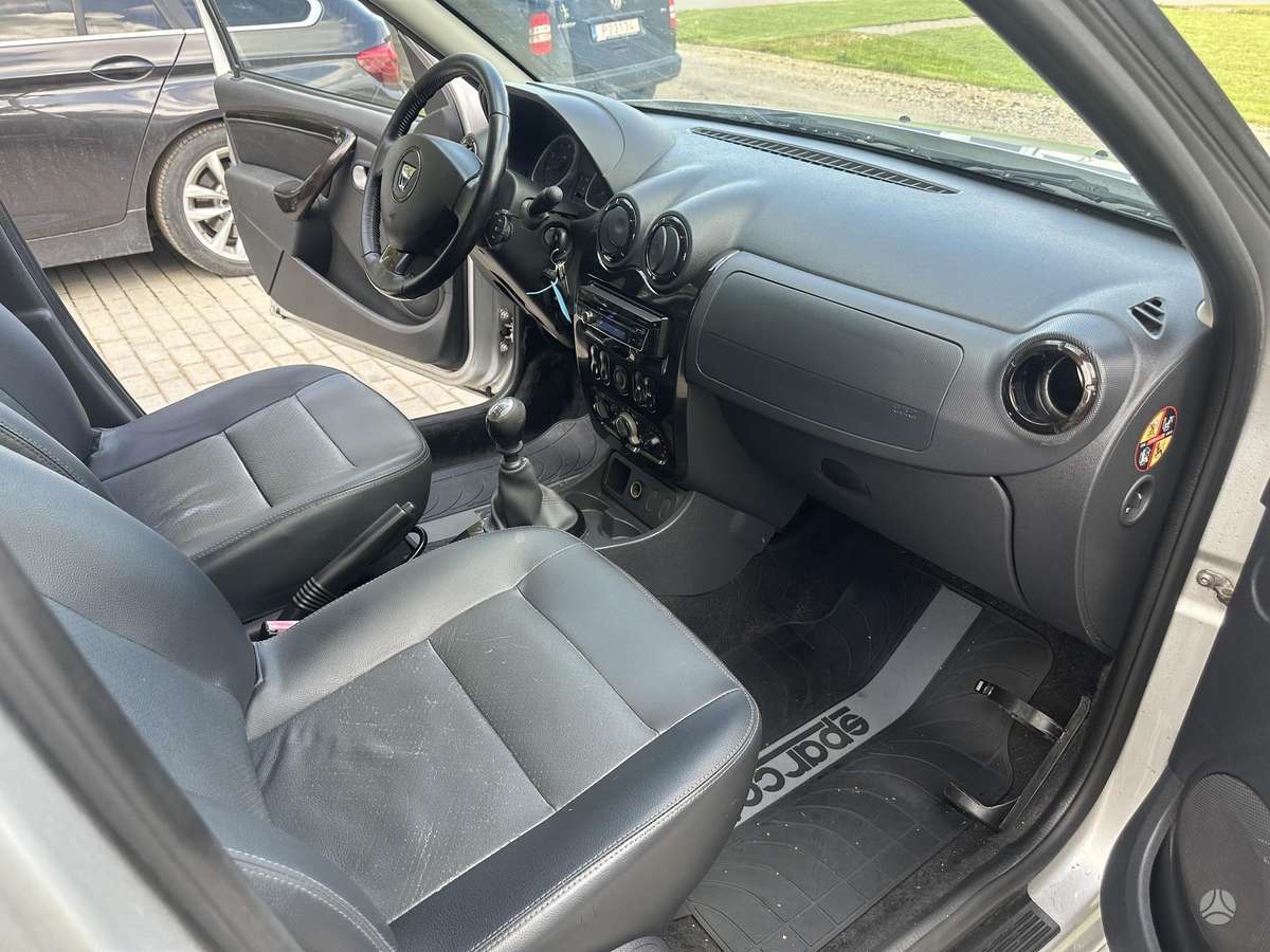 Dacia Duster, 1.5 l., Внедорожник / Кроссовер