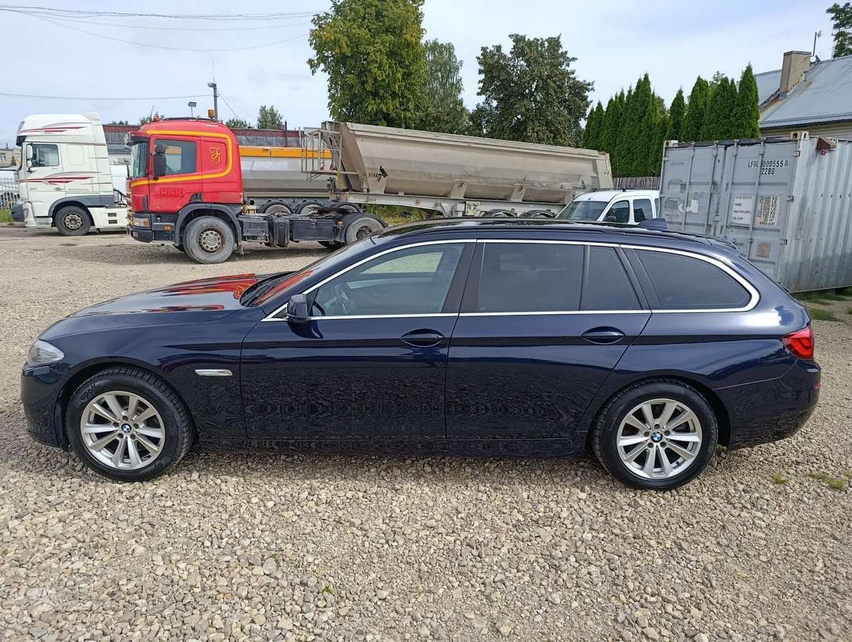 BMW 520, Универсал
