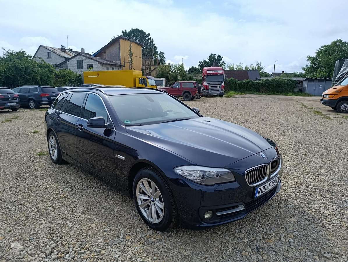 BMW 520, Универсал