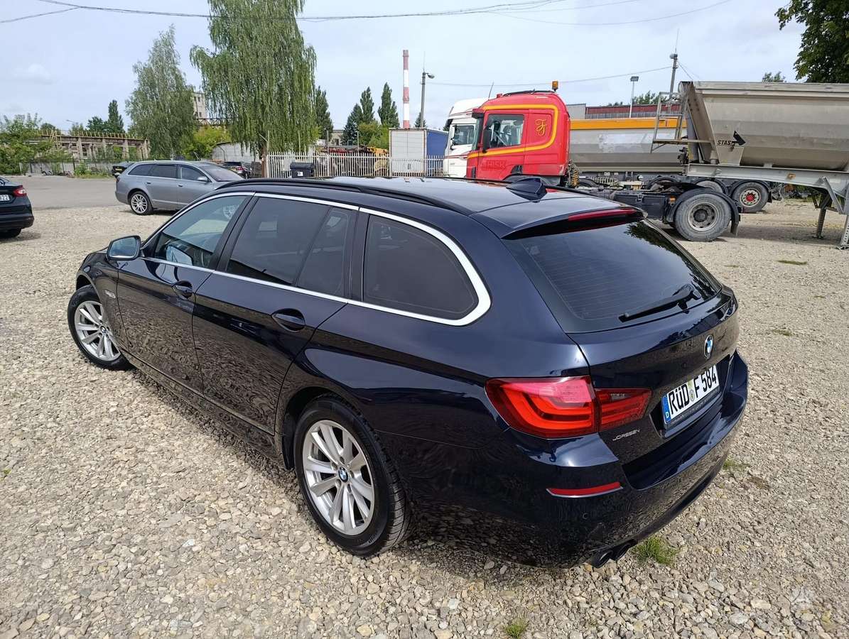 BMW 520, Универсал