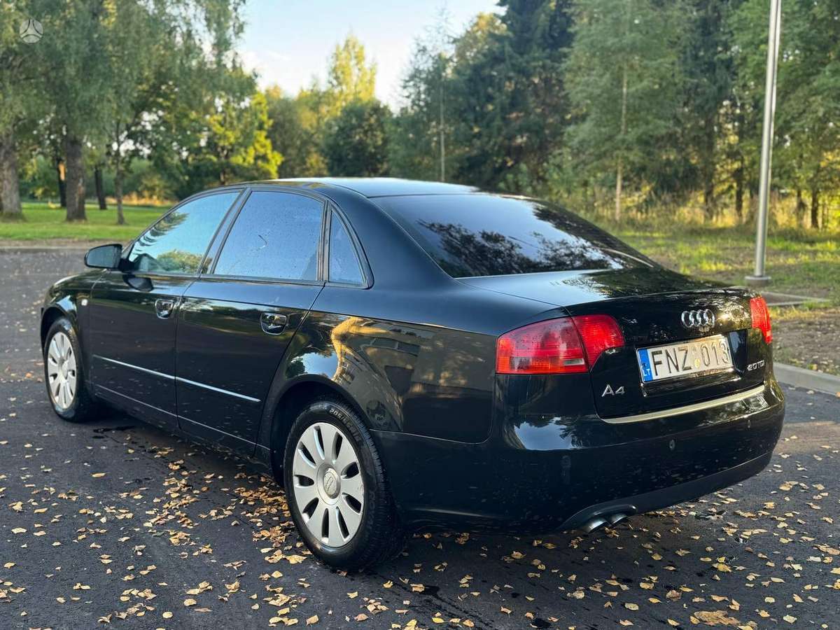 Audi A4, 2.0 l., sedanas