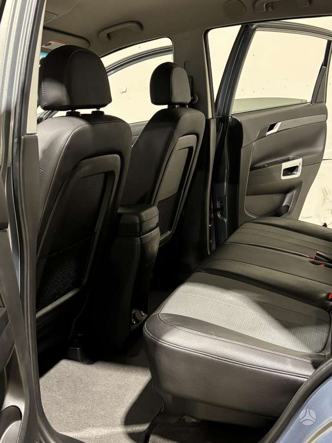 Opel Antara, 2.4 l., Внедорожник / Кроссовер