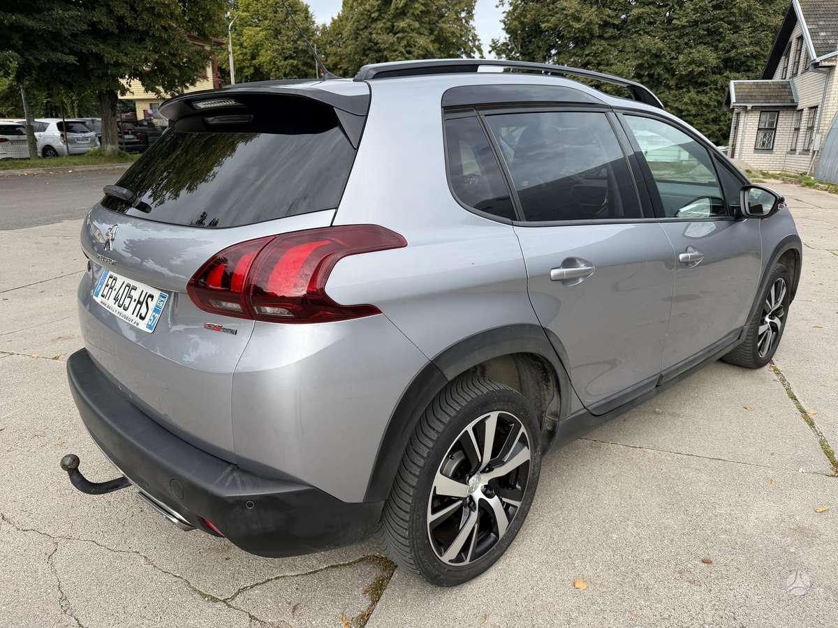 Peugeot 2008, 1.2 l., mpv / minivan