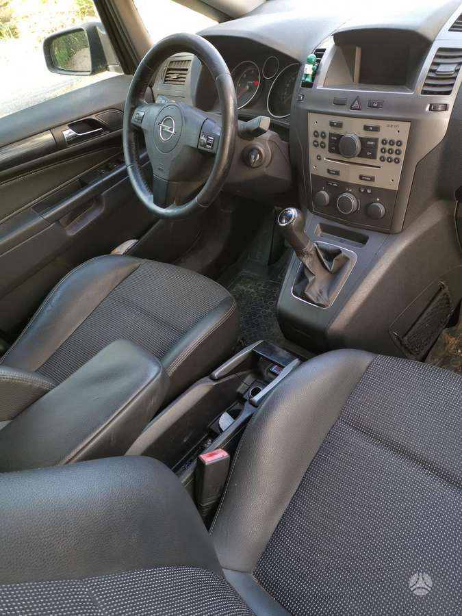 Opel Zafira