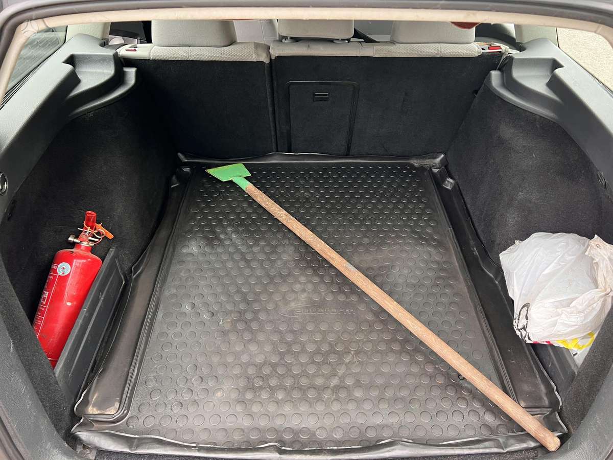 Volkswagen Passat, 2.0 l., Универсал