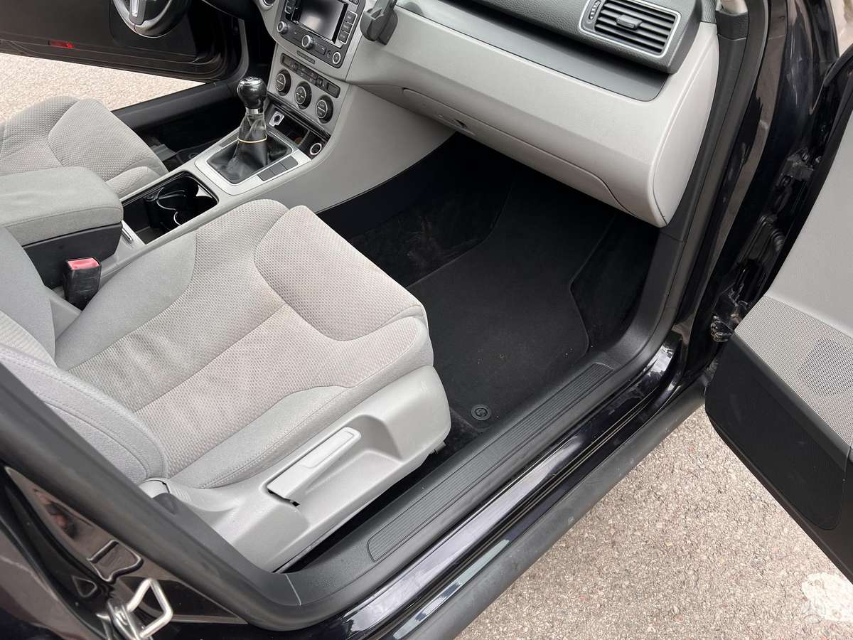 Volkswagen Passat, 2.0 l., Универсал
