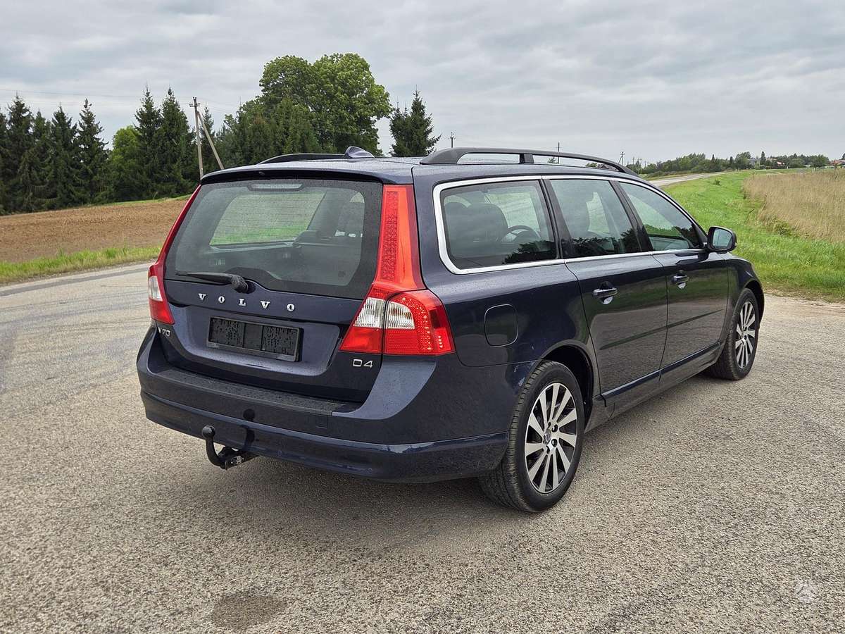 Volvo V70, 2.0 l., Универсал