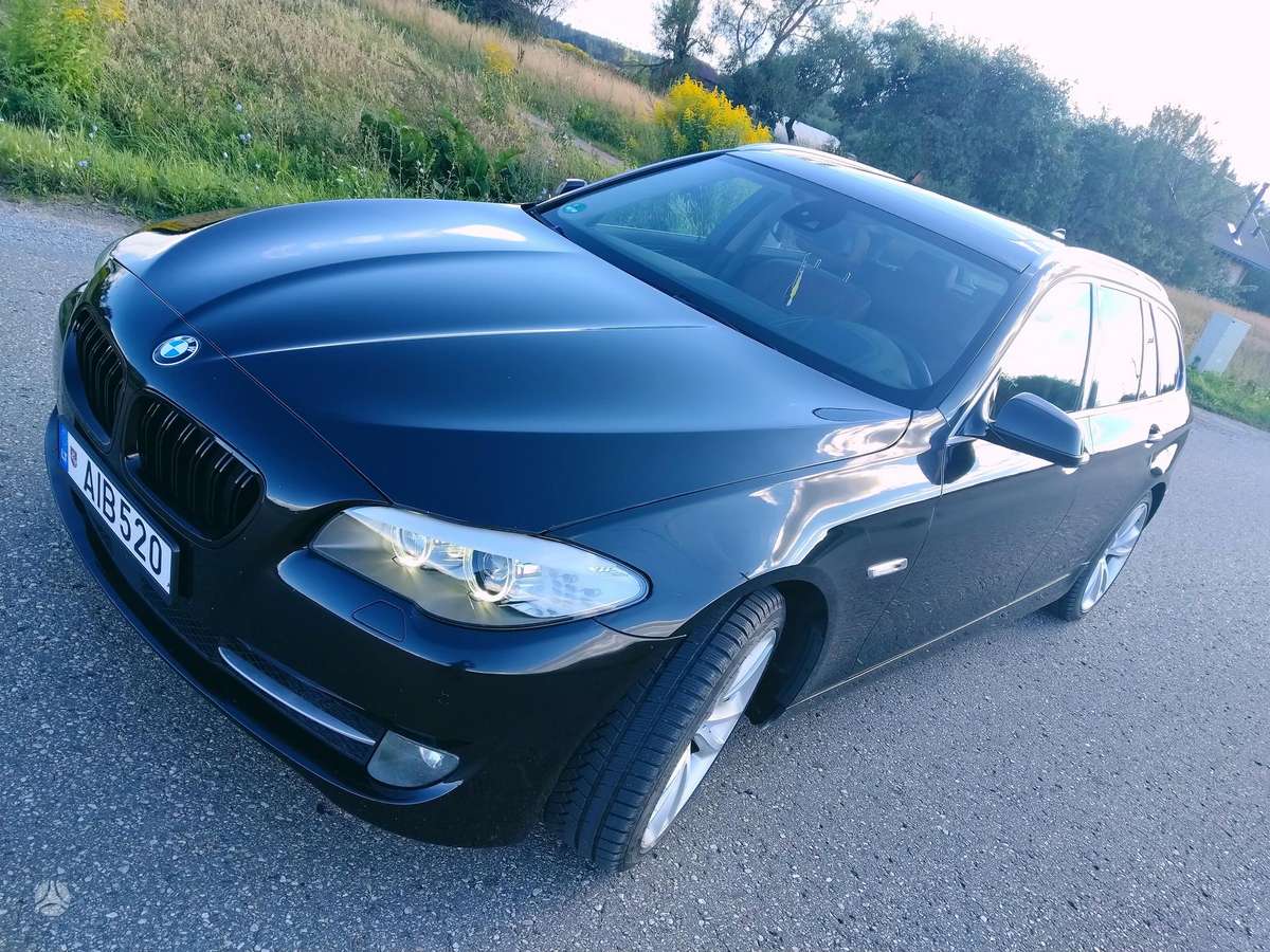 BMW 520, 2.0 l., universalas