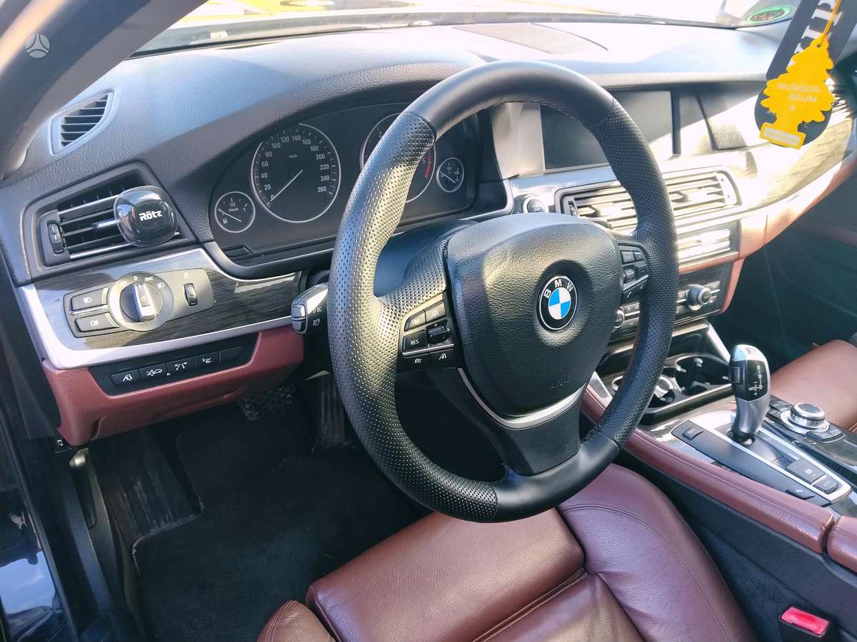 BMW 520, 2.0 l., universalas