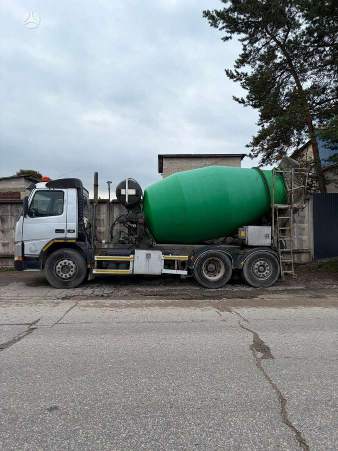 Volvo FM12, concrete mixer trucks