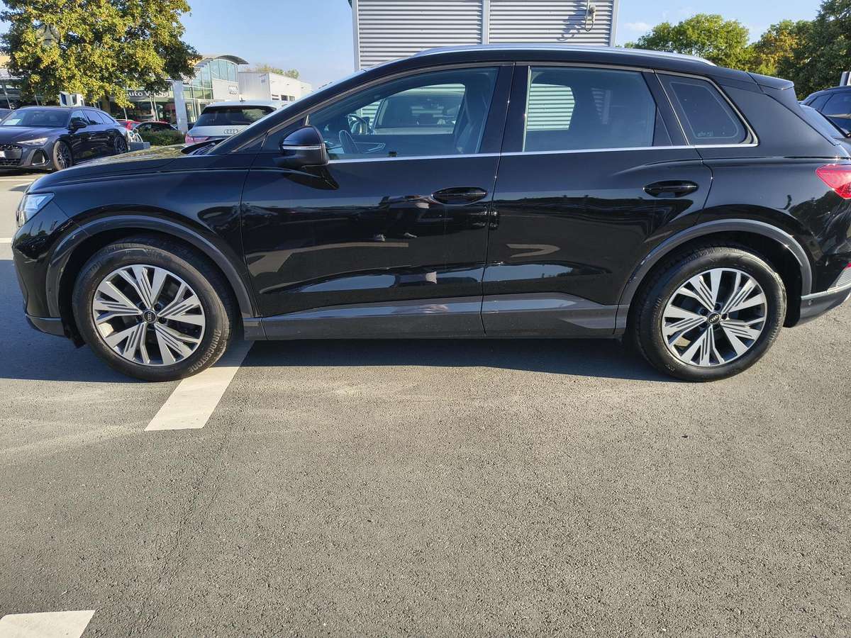 Audi Q4 e-tron, 82 kWh, mpv / minivan