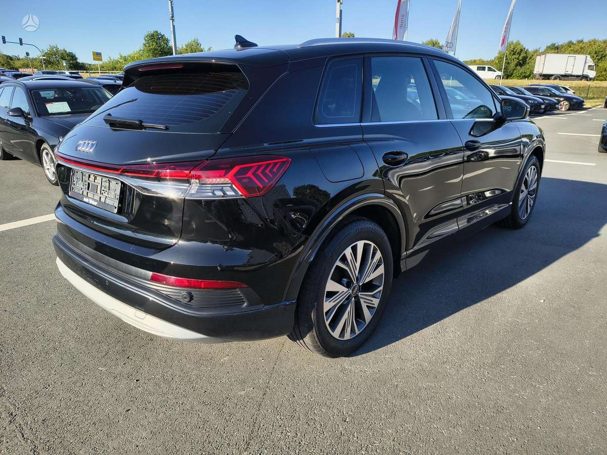 Audi Q4 e-tron, 82 kWh, mpv / minivan