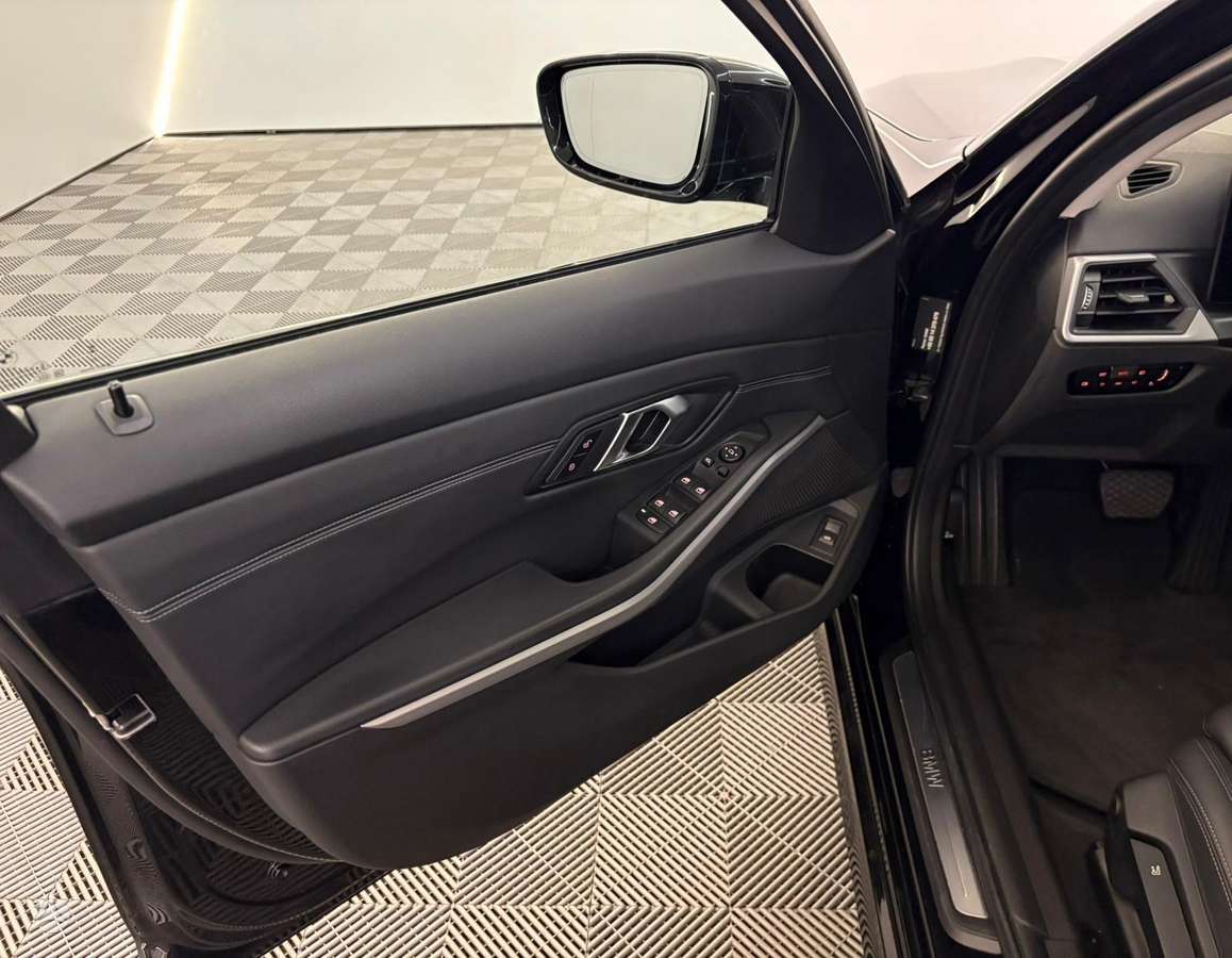 BMW 320, 2.0 l., Универсал