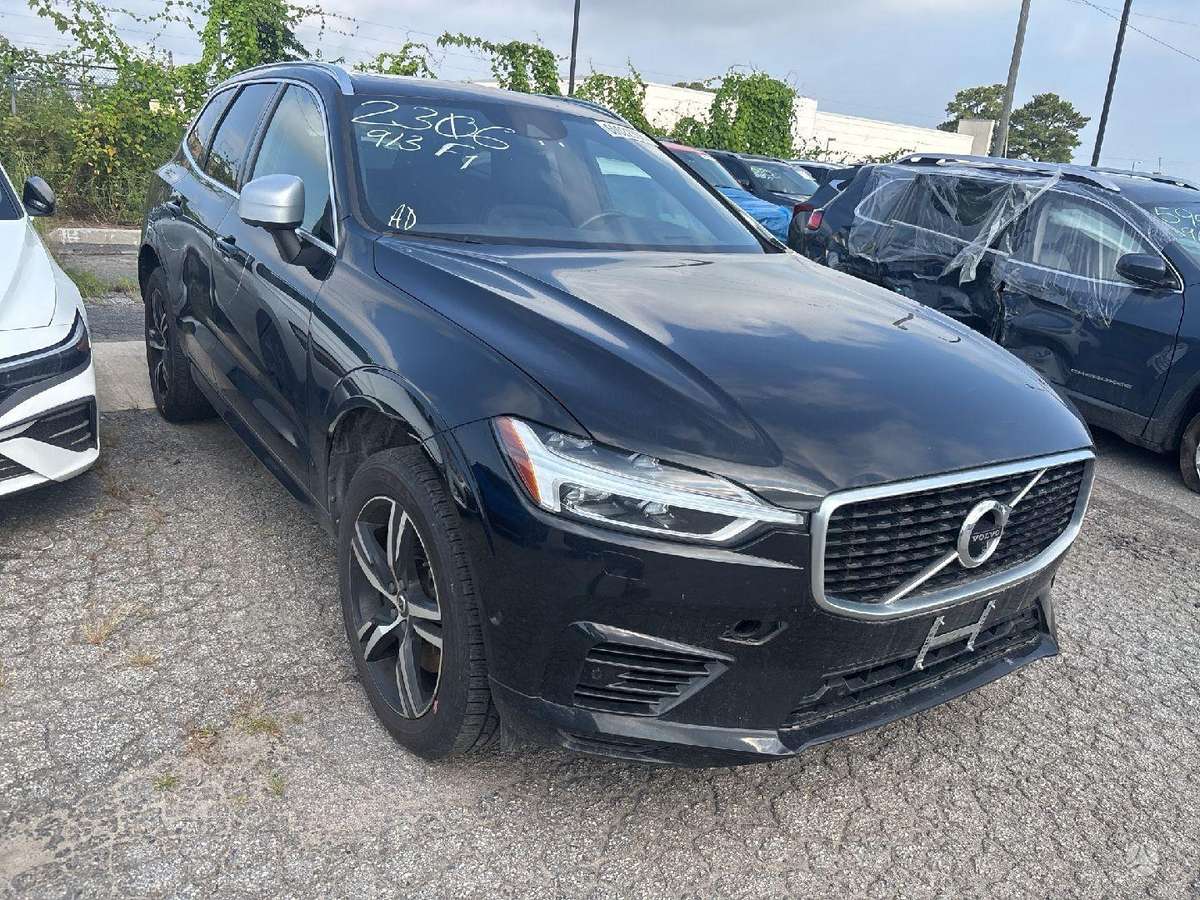 Volvo XC60, Внедорожник / Кроссовер