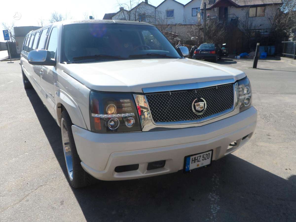 Cadillac Escalade, limousine