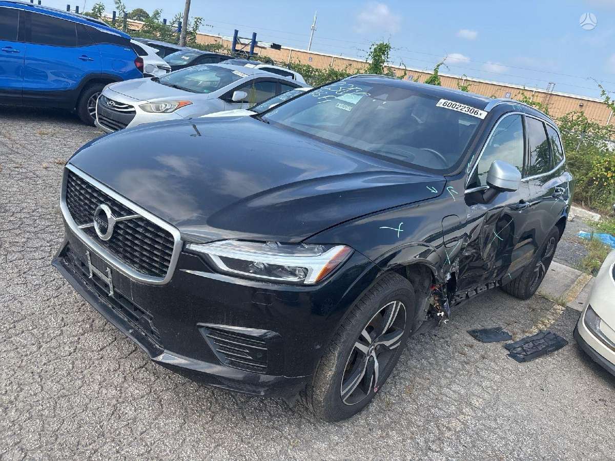 Volvo XC60, Внедорожник / Кроссовер