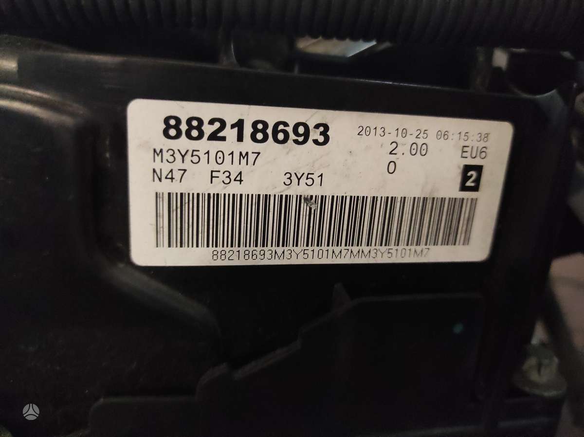 BMW 3 serija Tik variklis ir dėžė