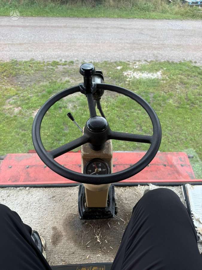 Dronningborg D9000 JUMBO, kombaini