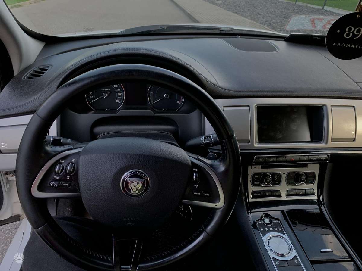 Jaguar XF, 2.2 l., Универсал