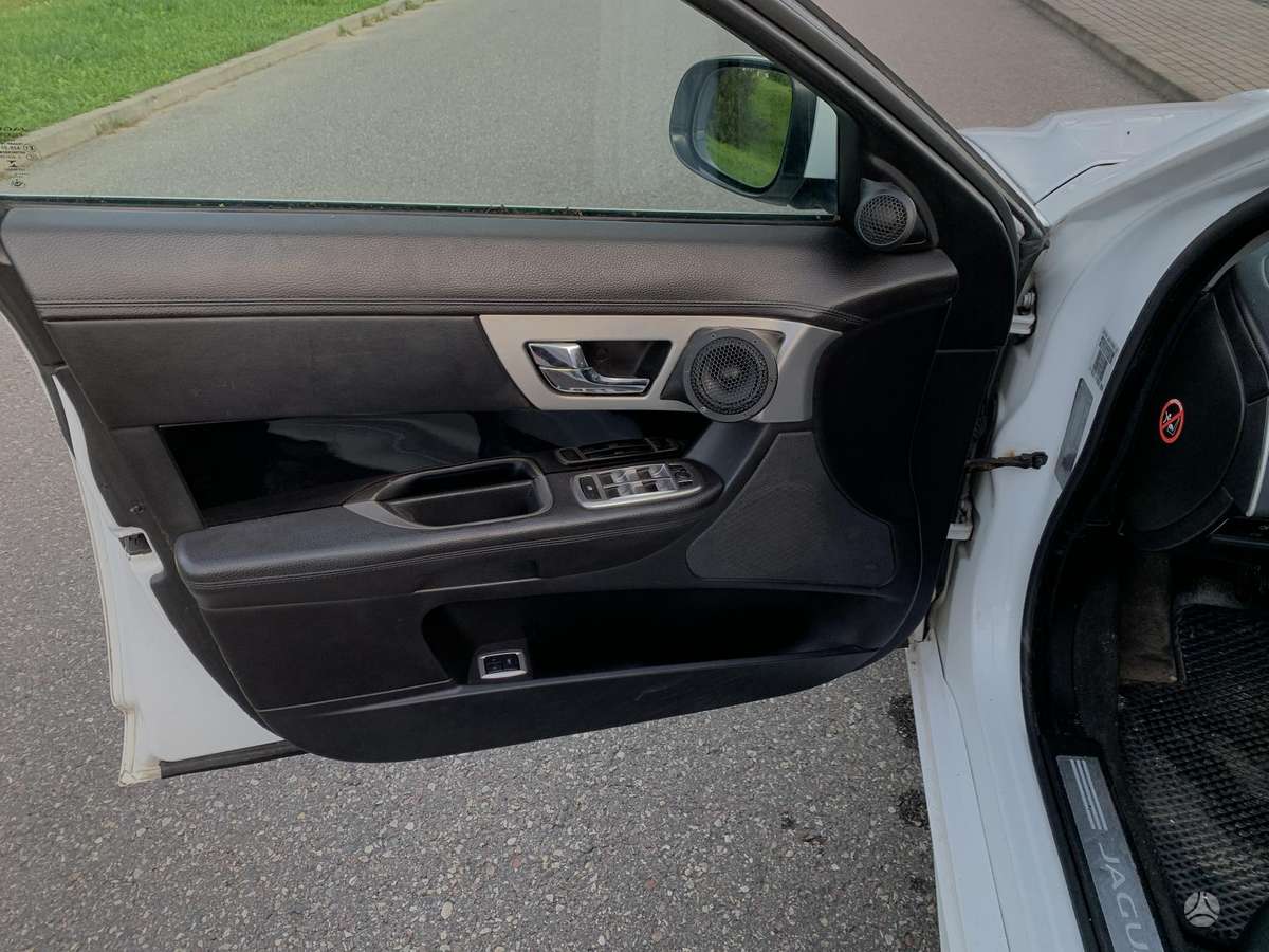 Jaguar XF, 2.2 l., Универсал