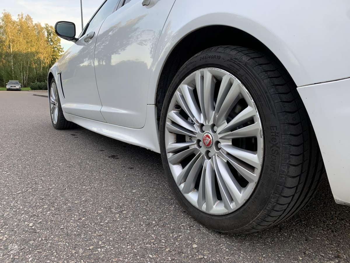 Jaguar XF, 2.2 l., Универсал