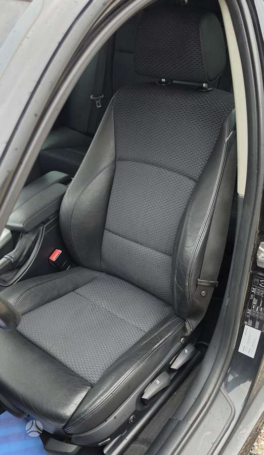 BMW 320, 2.0 l., wagon