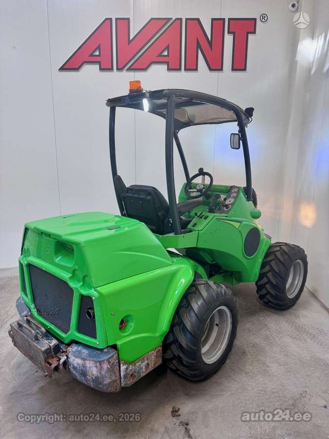 Avant M750 2.4 36 kW, self-propelled loaders