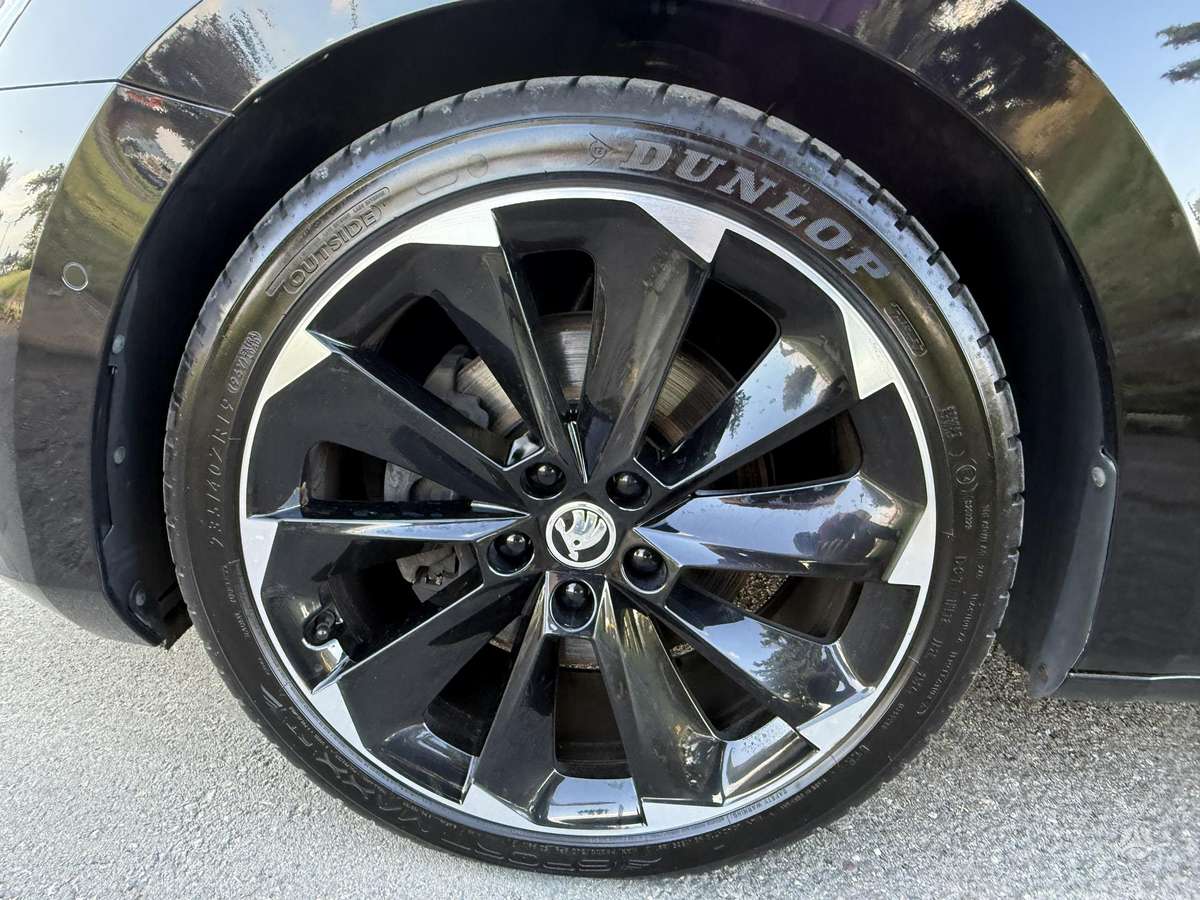 Skoda Superb, 2.0 l., Универсал
