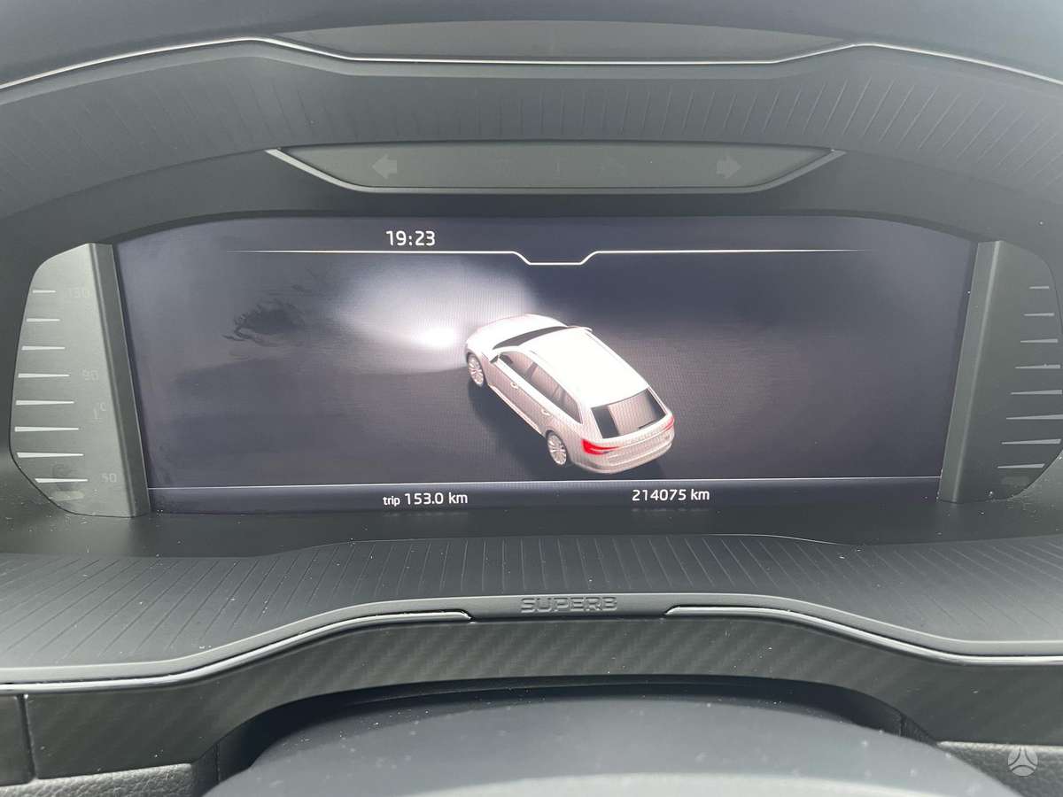 Skoda Superb, 2.0 l., Универсал