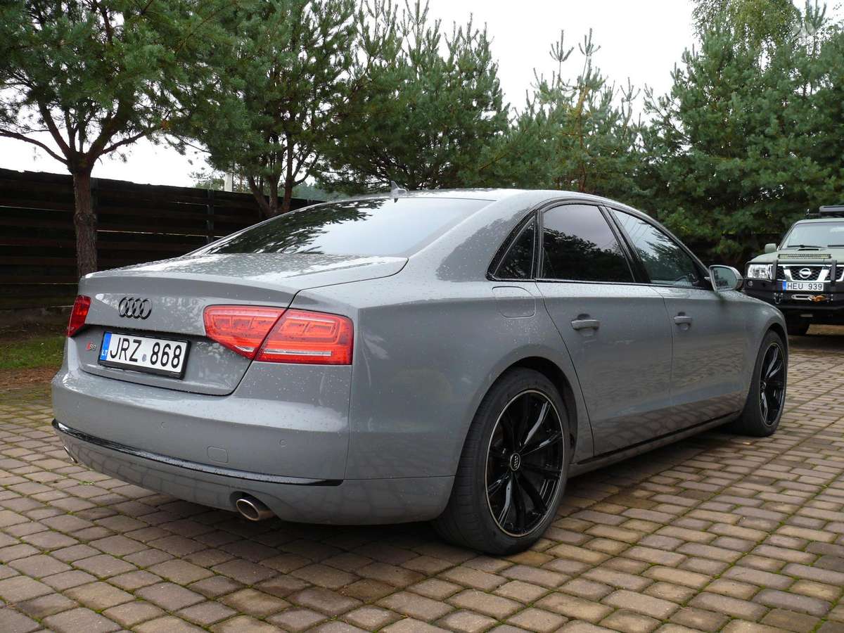 Audi A8, 3.0 l., Седан