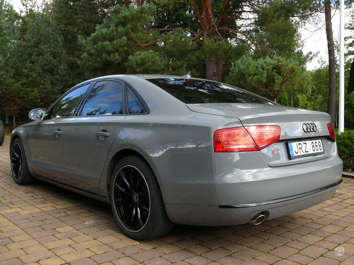 Audi A8, 3.0 l., Седан