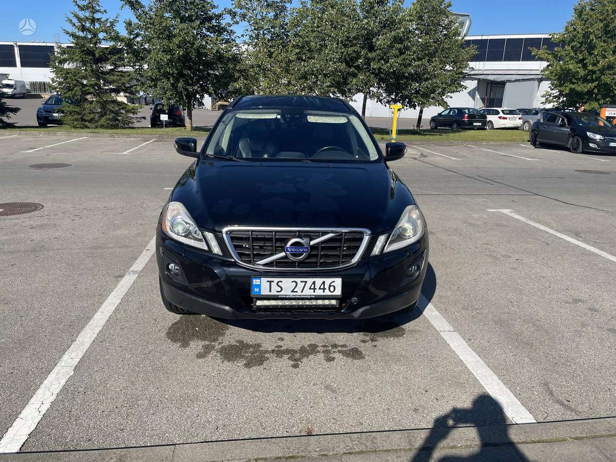 Volvo XC60 - 2