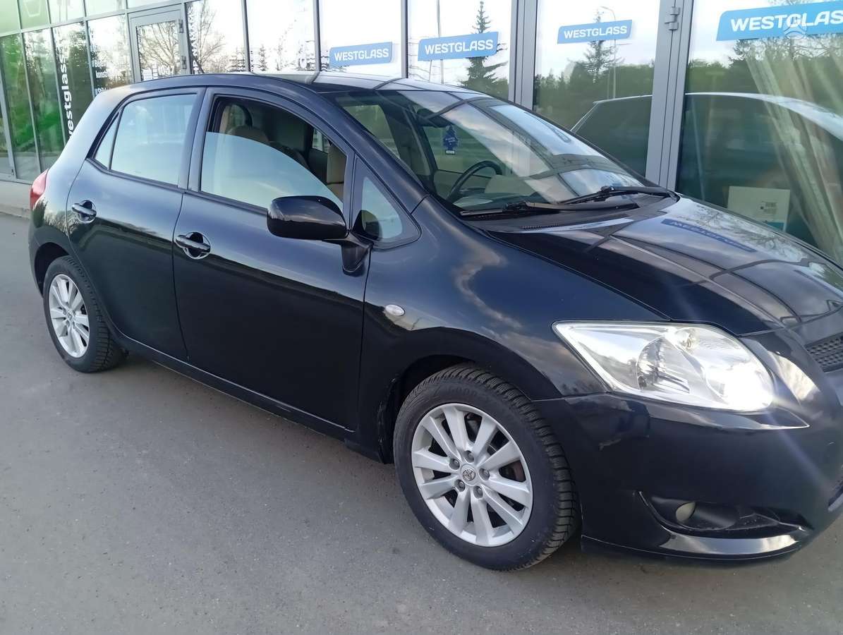 Toyota Auris, 2.0 l., hatchback