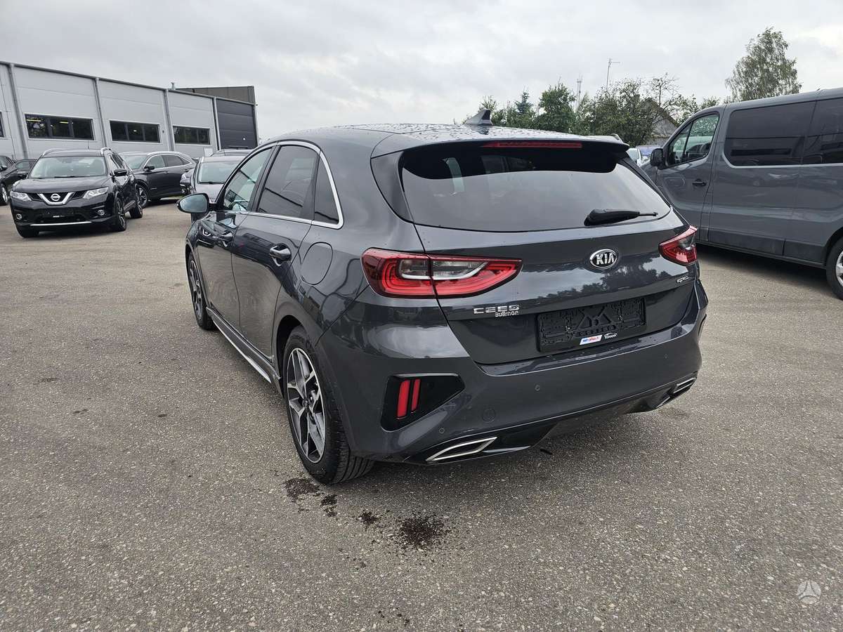 Kia Ceed, 1.6 l., hatchback