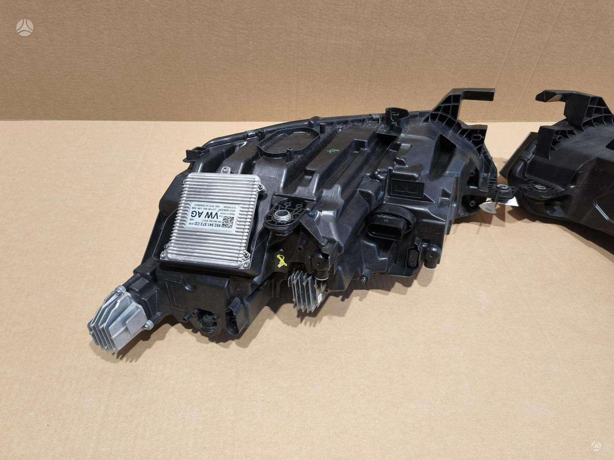 Skoda Octavia lights