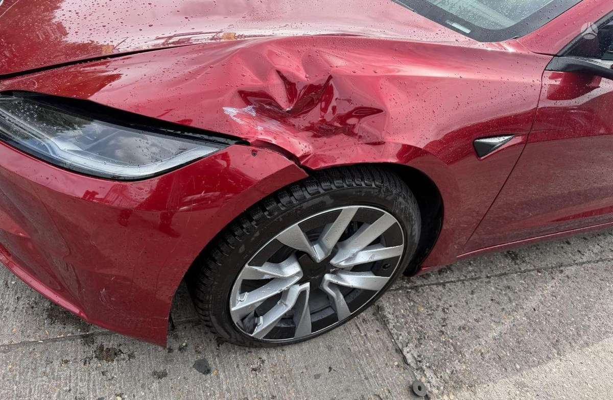 Tesla Model 3, hečbekas