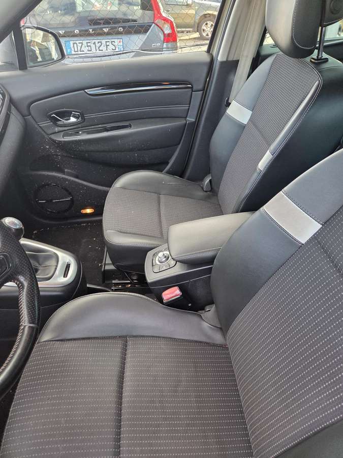 Renault Grand Scenic - 7