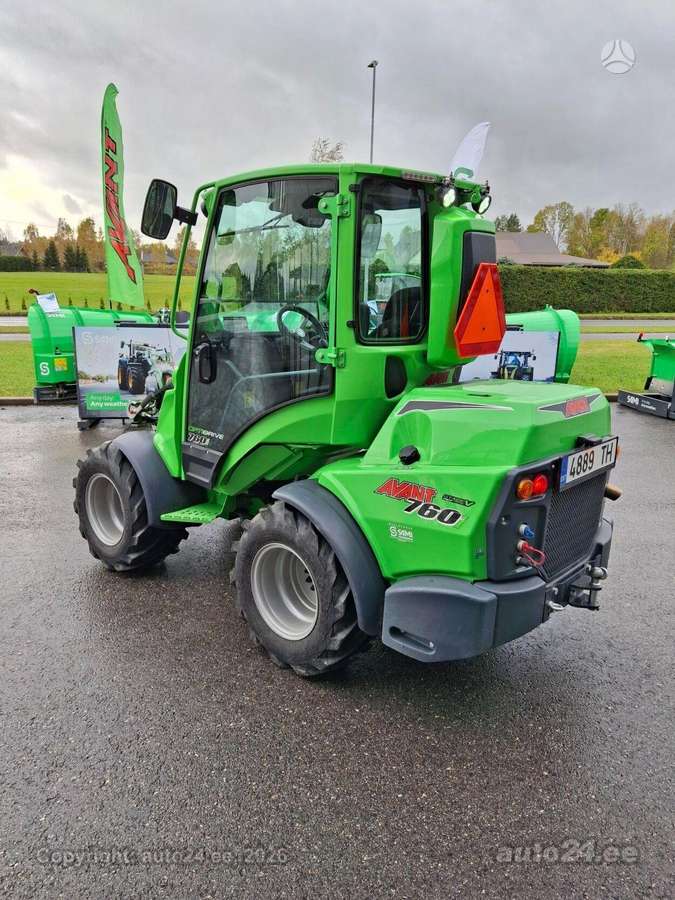 Avant 760i 42 kW, self-propelled loaders