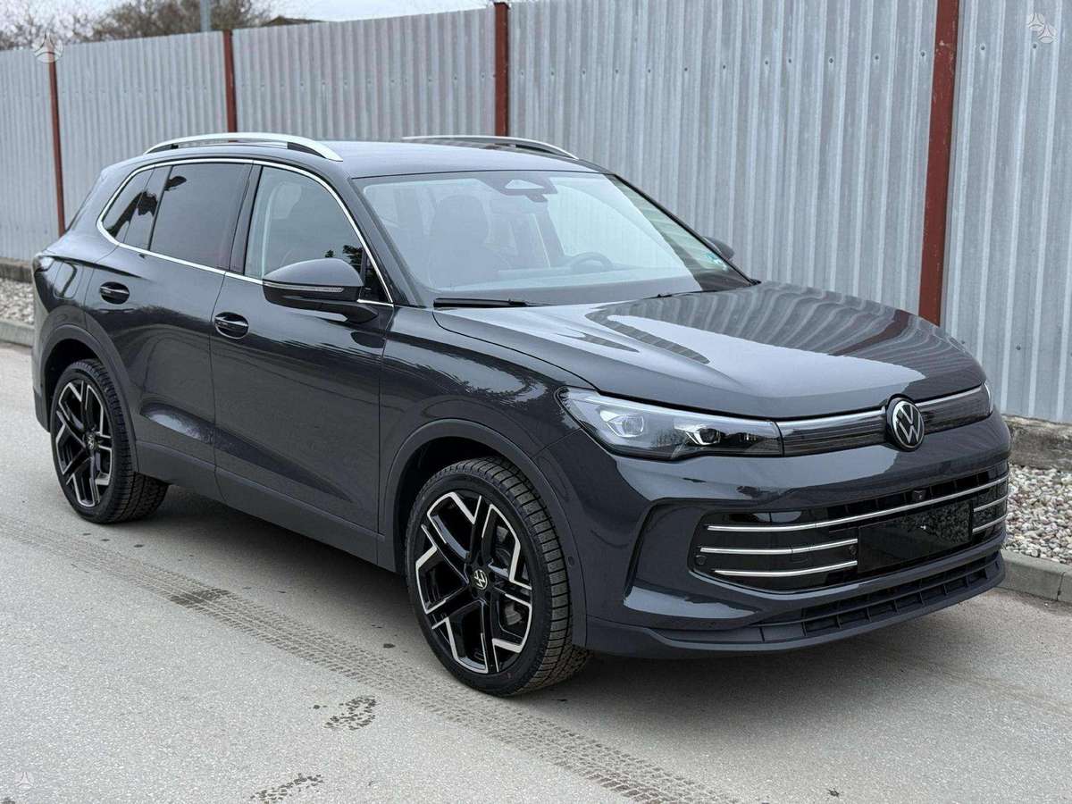 Volkswagen Tiguan - 4