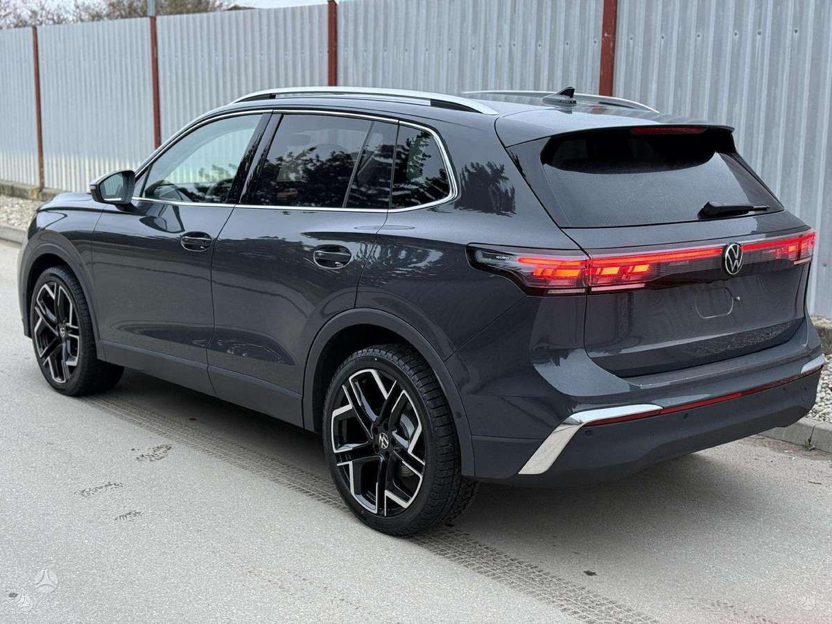 Volkswagen Tiguan - 6