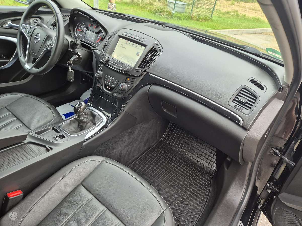 Opel Insignia, 2.0 l., Универсал